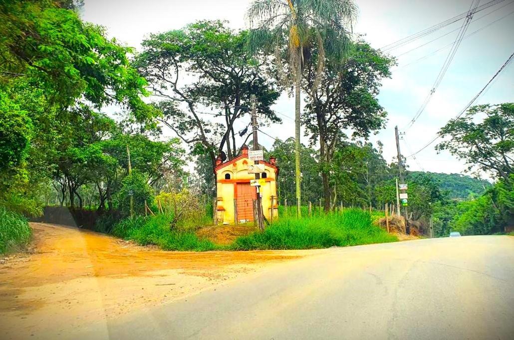 Chacara Atibaia Com Casa Na Arvore エクステリア 写真